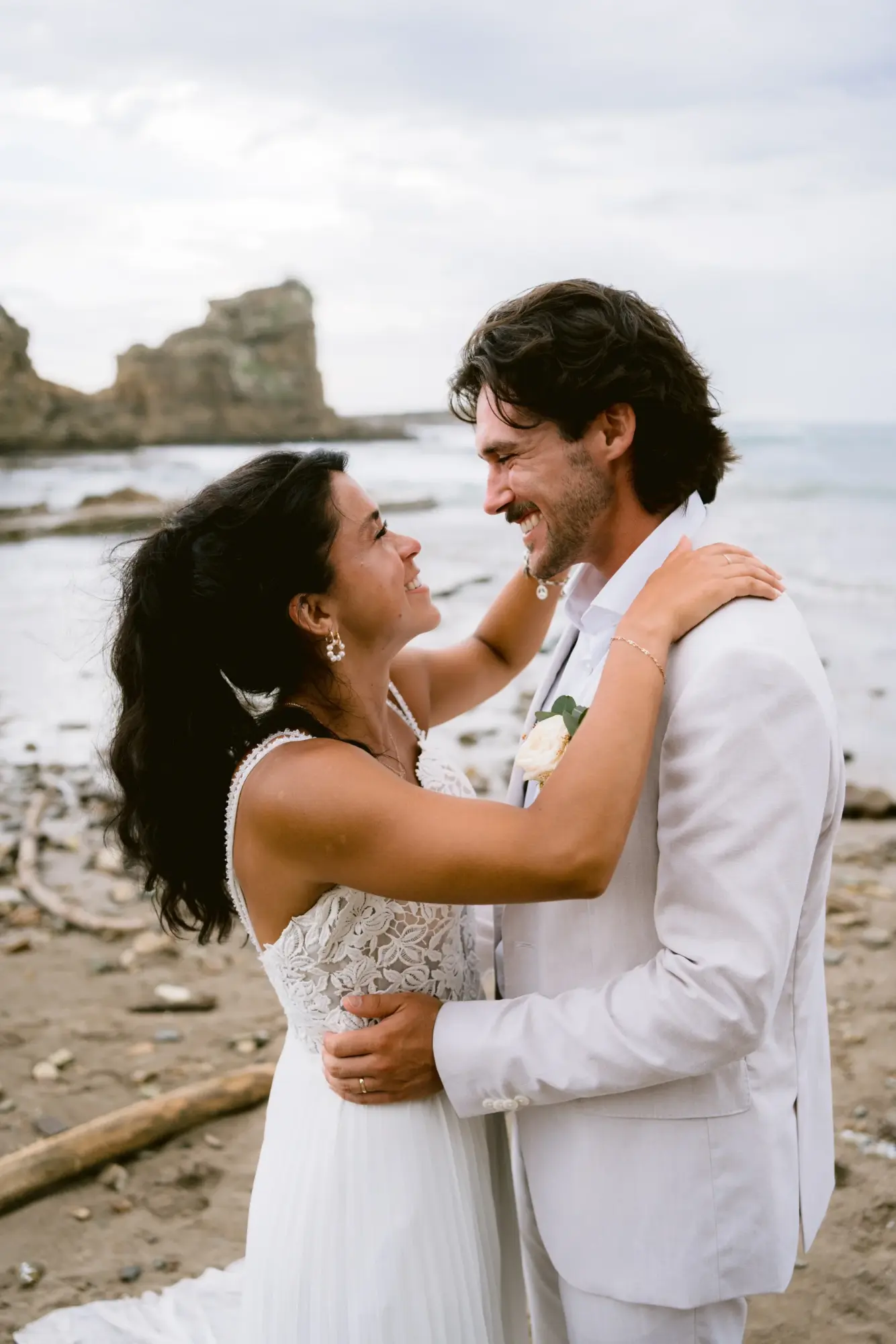Magnific Rock Nicaragua Wedding Destination Benjamin and Anais